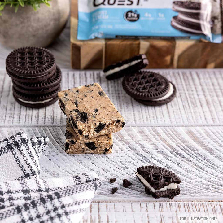 Quest Nutrition Cookies & Cream Flavoured Protein Bar 60g, Pack of 12's