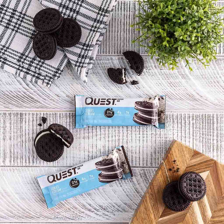 Quest Nutrition Cookies & Cream Flavoured Protein Bar 60g, Pack of 12's